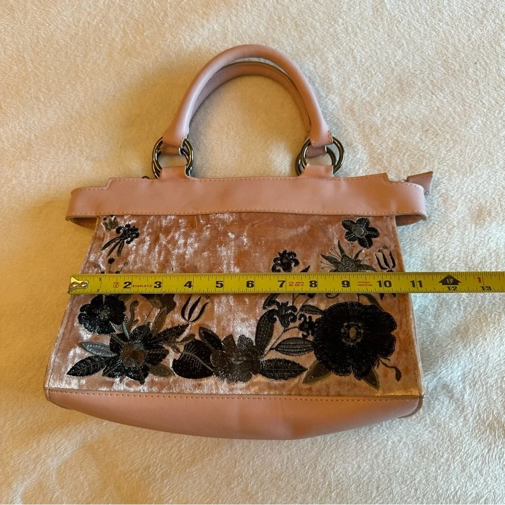 Chic Floral Embroidered Velour Satchel in Pink